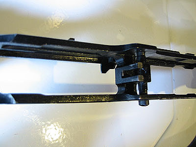 NDM-86 bolt hold open
